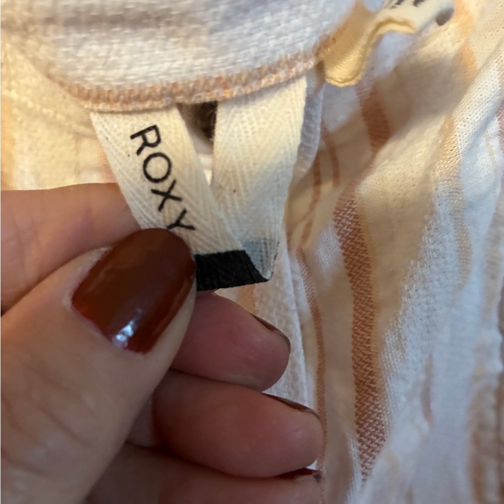 Roxy Peach and White Striped Fabric - Picture 6 of 9